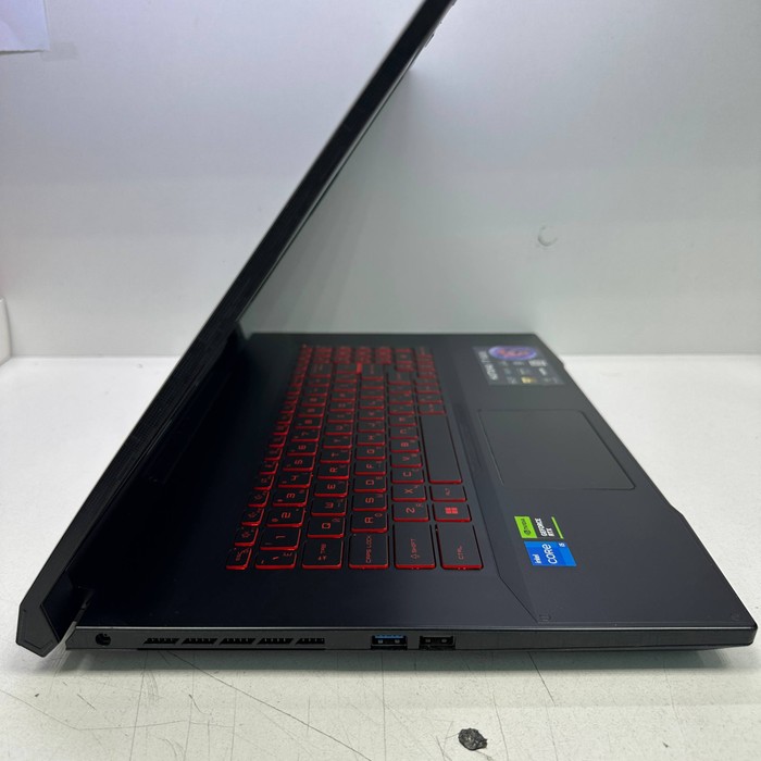 Ноутбук MSI Katana 17 B12UCX-1005XRU
