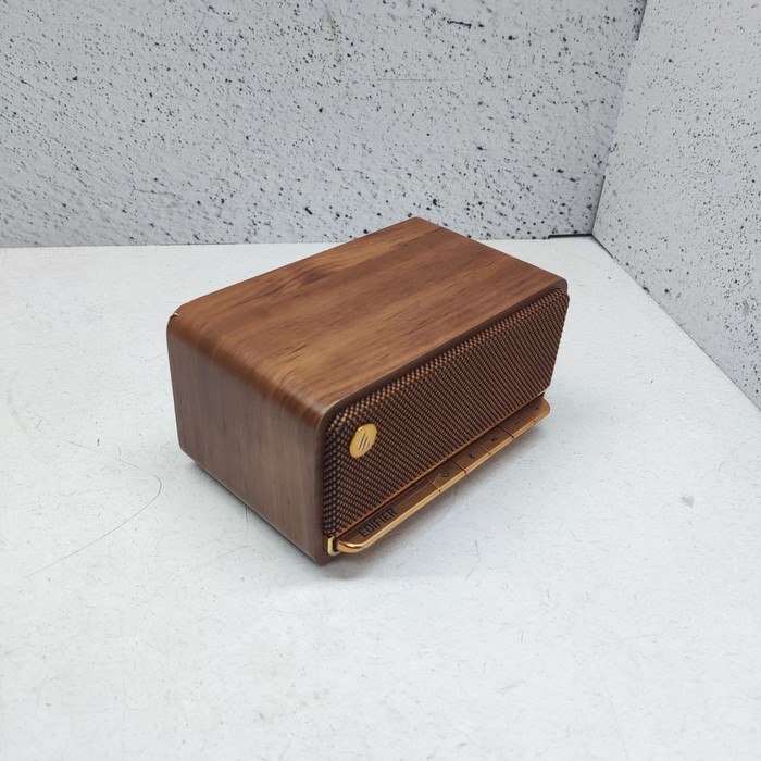 Портативная колонка Edifier MP230