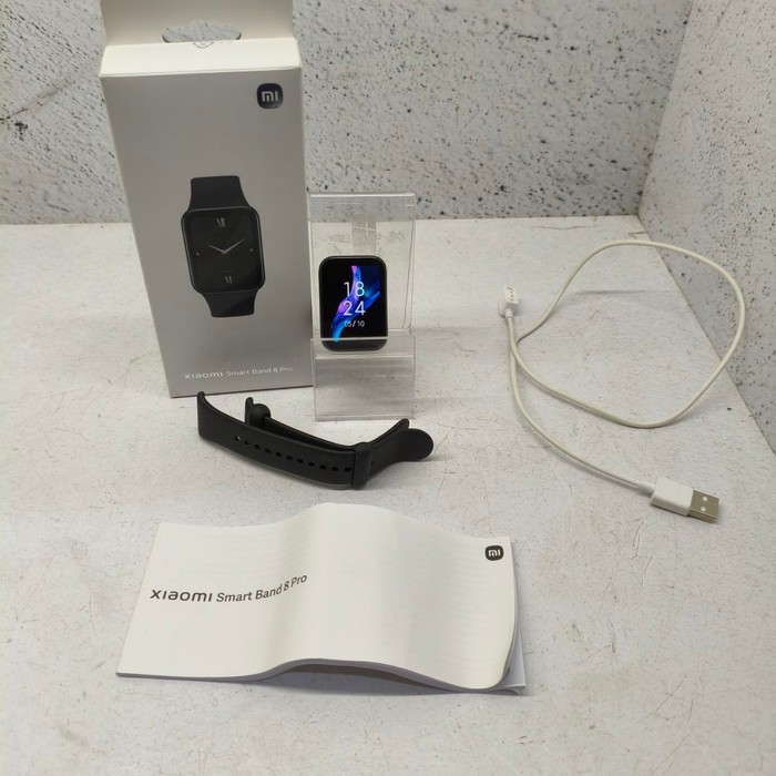 Смарт-часы Xiaomi Smart band 8 pro