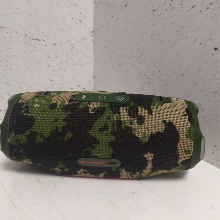 Портативная колонка JBL Charge 6
