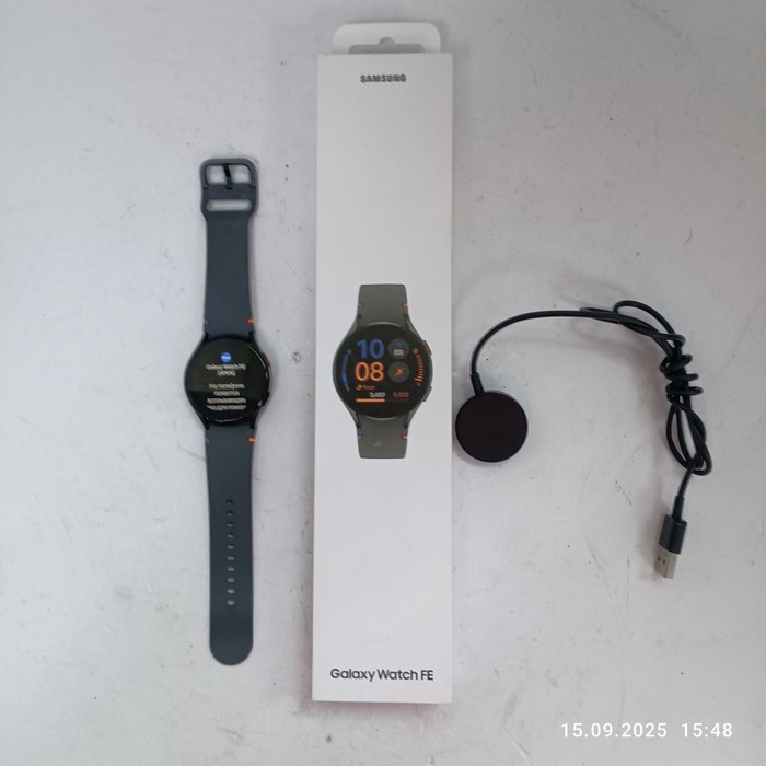Смарт-часы Samsung Galaxy Watch FE 40mm