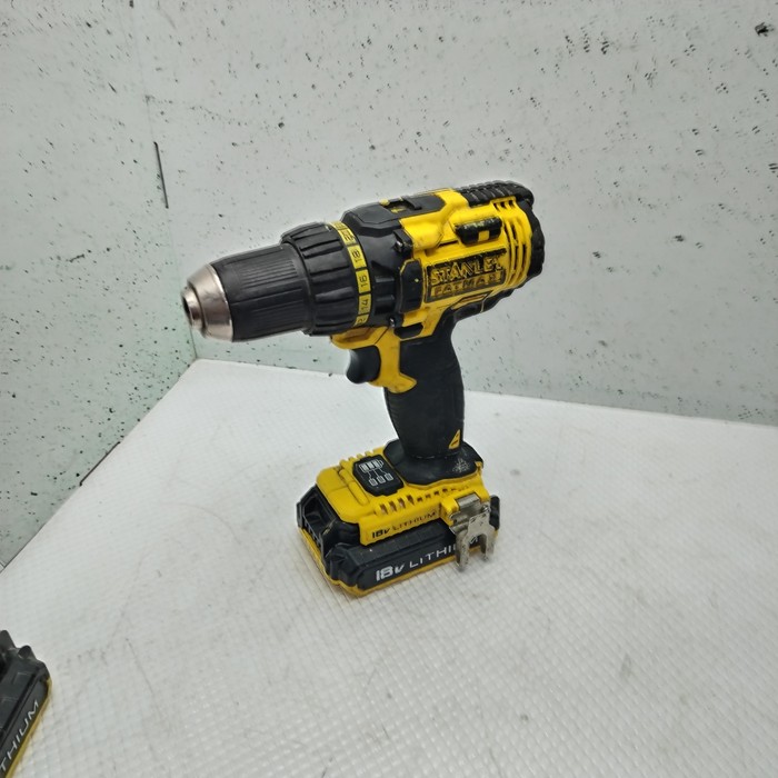 Шуруповерт Stanley fatmax fmc600