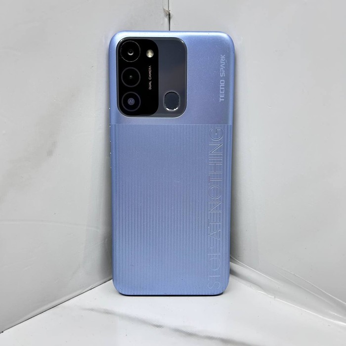 Смартфон Tecno Spark Go 2022 2/32 Синий