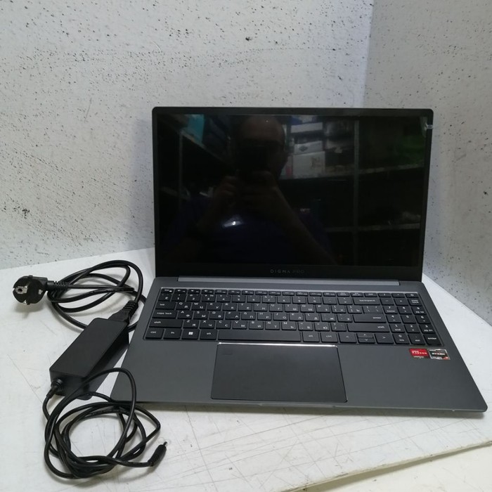 Ноутбук Digma PRO Sprint N