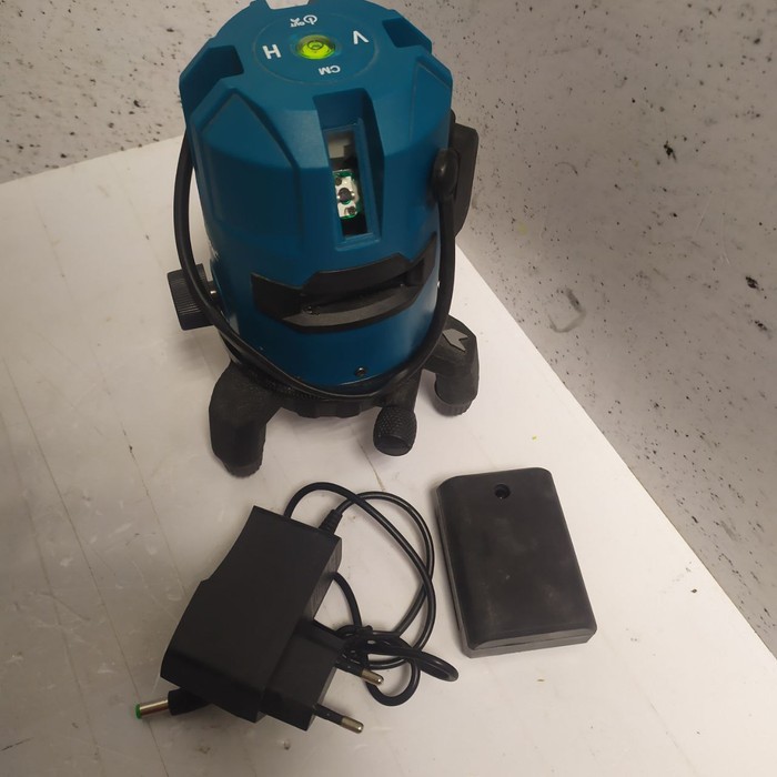 Лазерный уровень Makita SK40GD