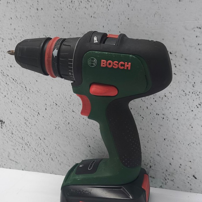 Шуруповерт Bosch Advanced Drill 18