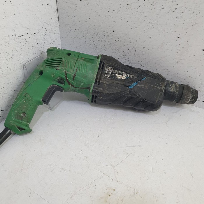 Перфоратор Hitachi DH24PH