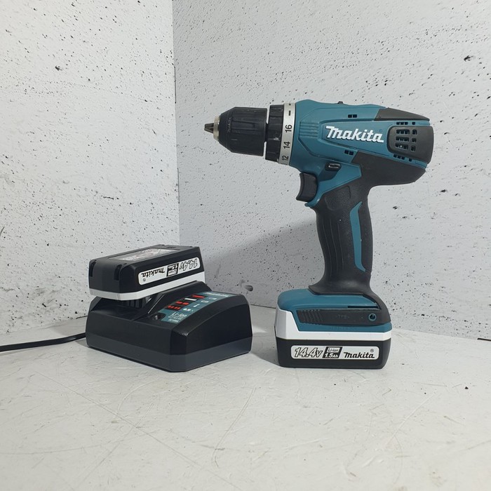 Шуруповерт Makita DF347D