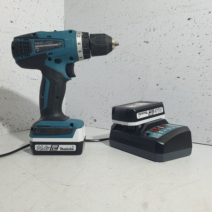 Шуруповерт Makita DF347D