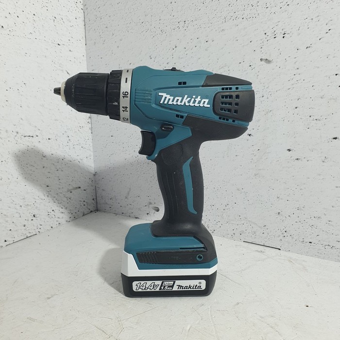 Шуруповерт Makita DF347D