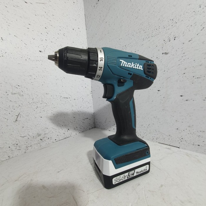 Шуруповерт Makita DF347D