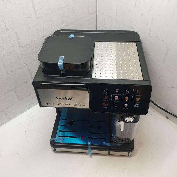 Кофеварка Sonifer SF-3590