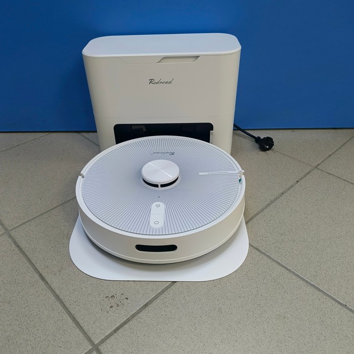 Робот-пылесос Redroad R10