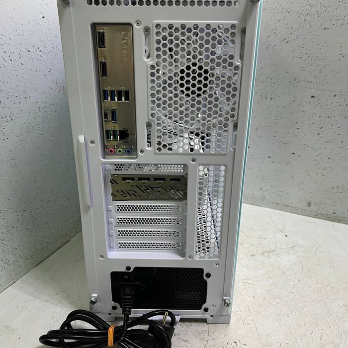 Системный блок Самосборный белый