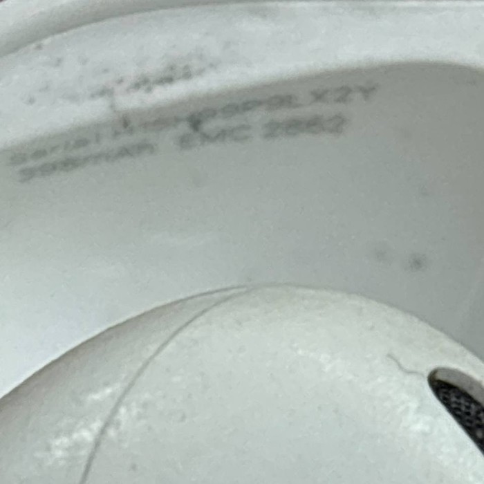 Беспроводные наушники Apple AirPods 2