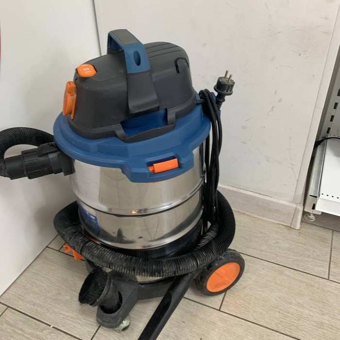 Строительный пылесос Dexter vod1530swc