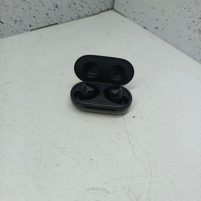 Беспроводные наушники Samsung Galaxy Buds+