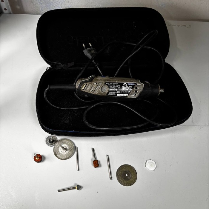 Гравер Dremel 3000