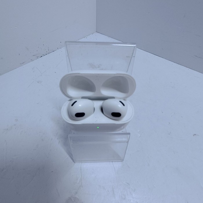 Беспроводные наушники Apple AirPods 3