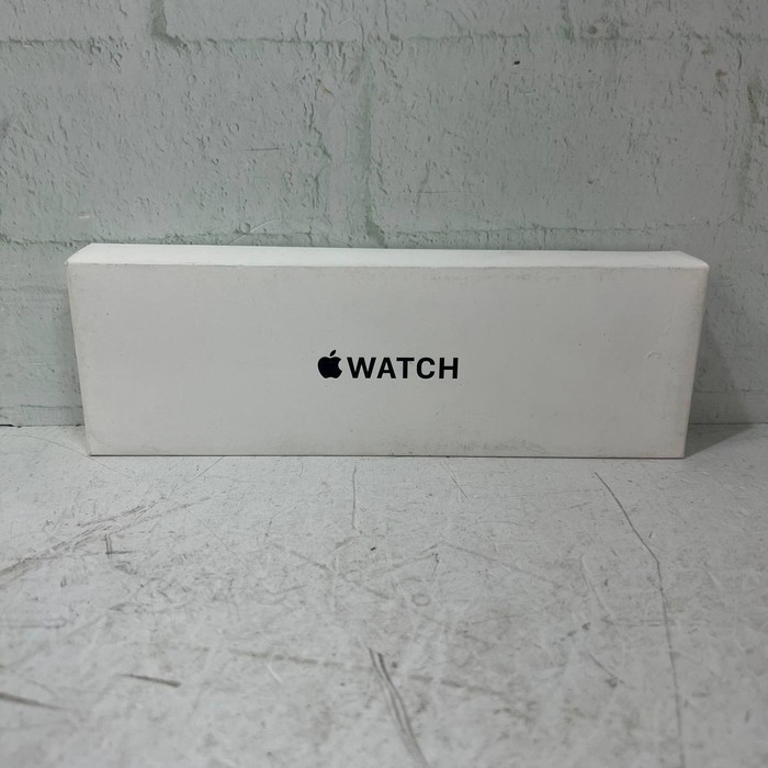 Смарт-часы Apple Watch Series SE Gen 2 2024