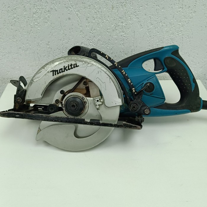 Циркулярная пила Makita 5477NB