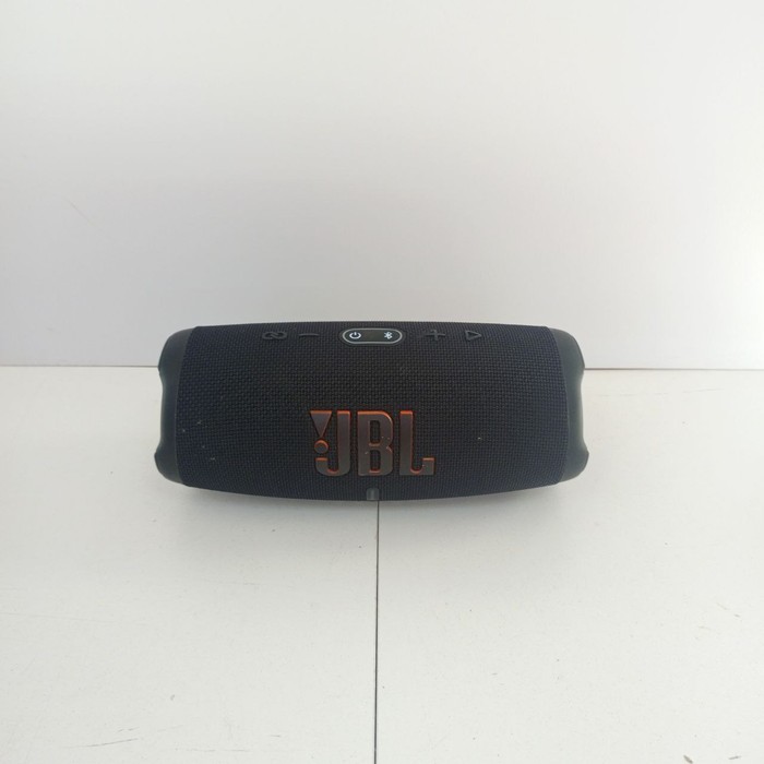 Портативная колонка JBL Charge 5