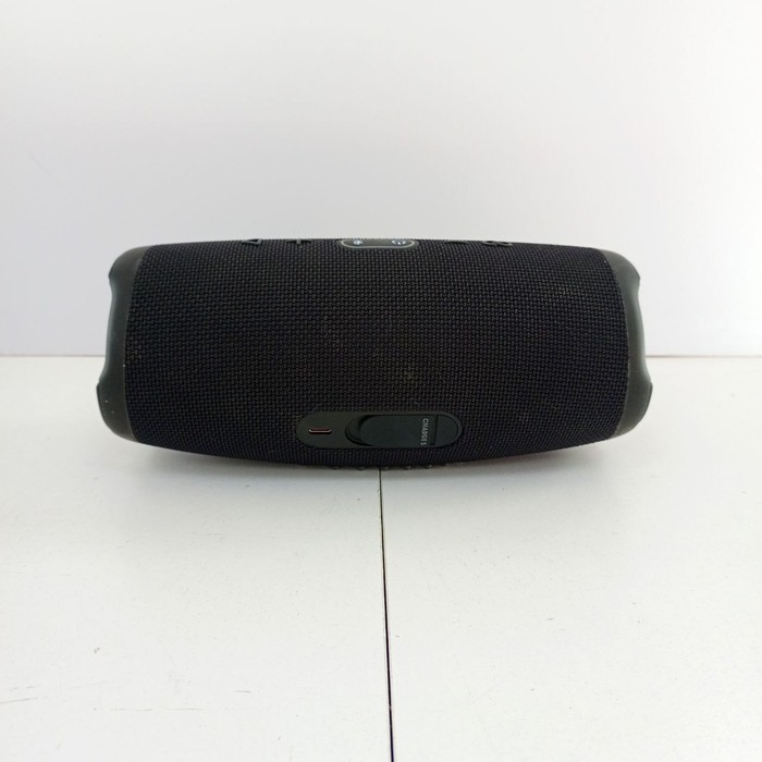 Портативная колонка JBL Charge 5