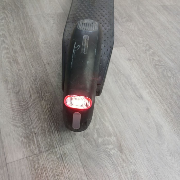 Электросамокат NineBot KickScooter E22