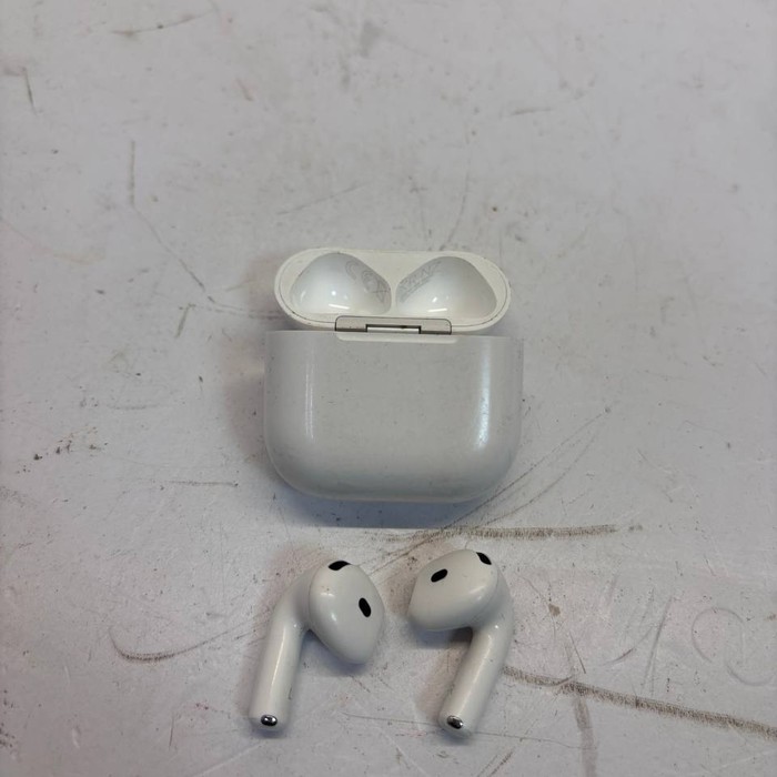 Беспроводные наушники Apple AirPods 3