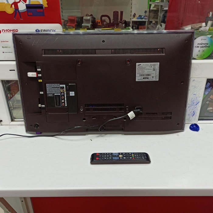 Телевизор Samsung UE32F6100AK