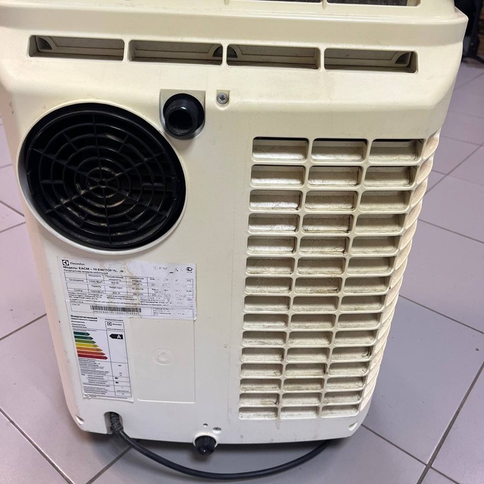 Кондиционер Electrolux EACM-10EW/TOP/N3_W