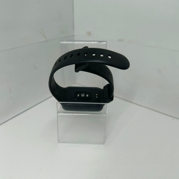 Смарт-часы Xiaomi Mi Band 7 Pro