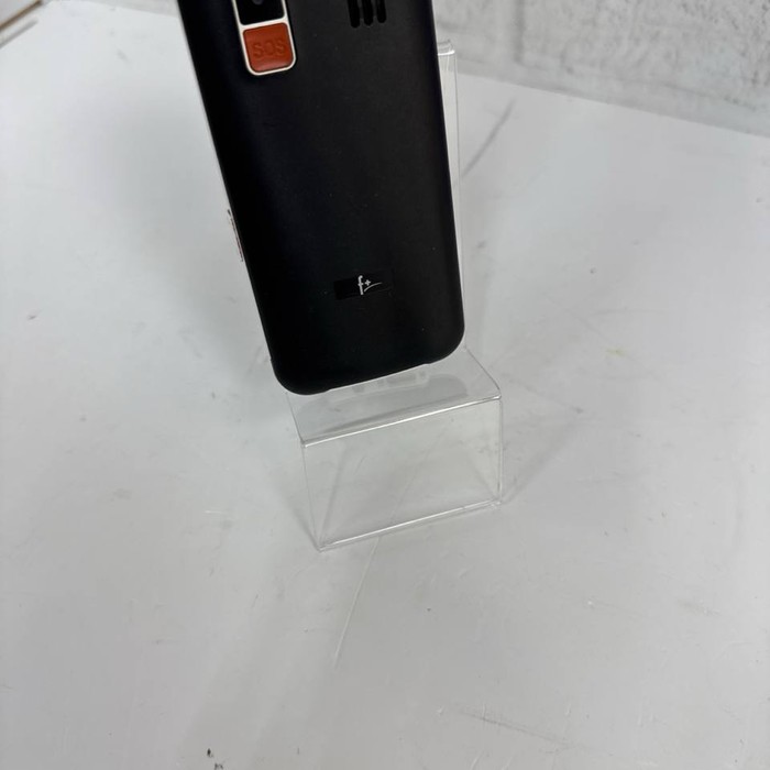 Кнопочный телефон Fly BL8651