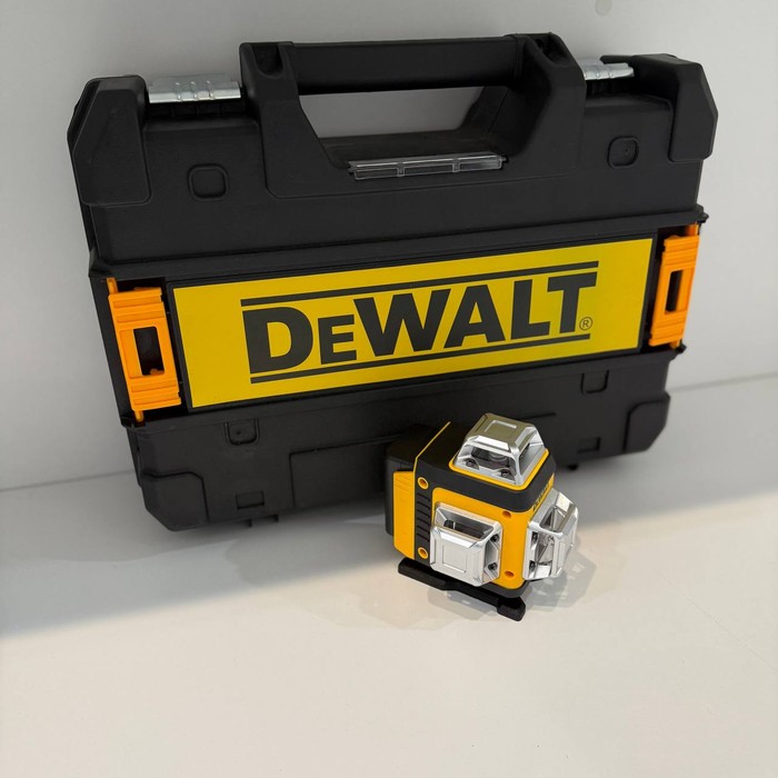 Лазерный уровень DeWALT 4D