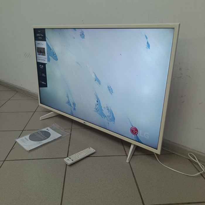 SMART-TV Телевизор LG 43UH619V белый