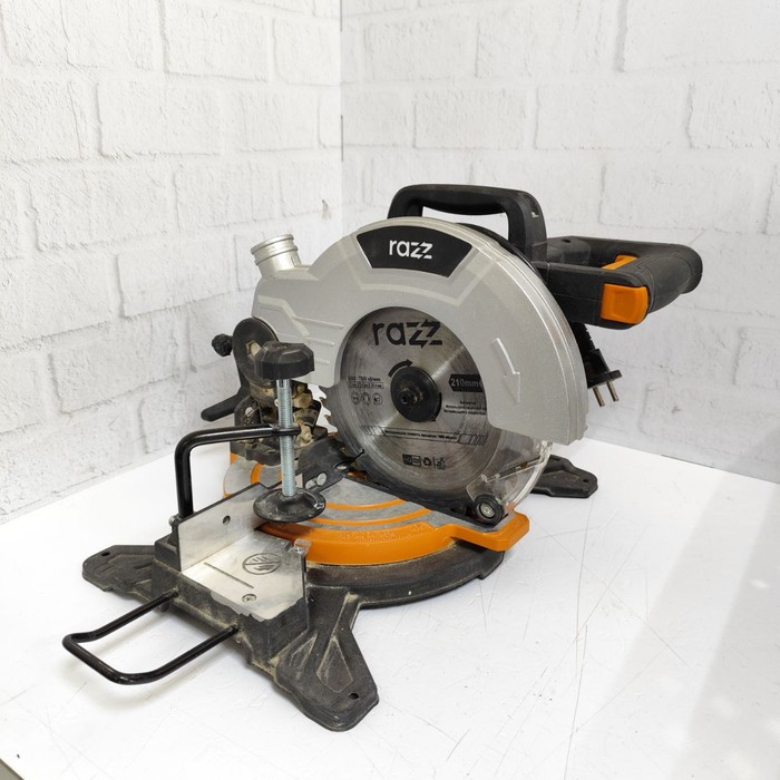 Торцовочная пила RAZZ MS-1650KR