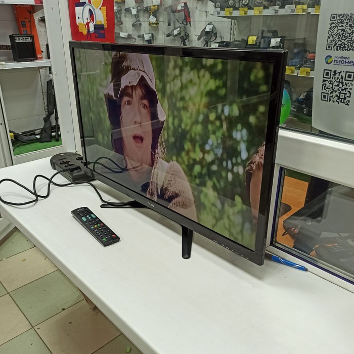 Телевизор DNS S32DC1