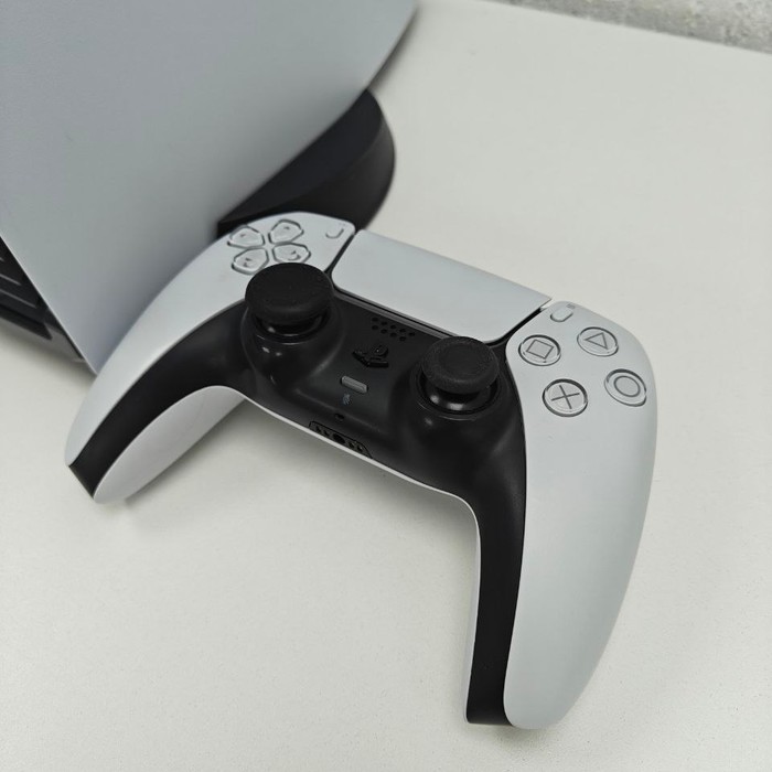 Игровая приставка Sony PlayStation 5