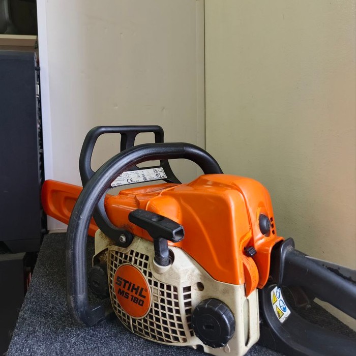 Бензопила Stihl MS 180 C