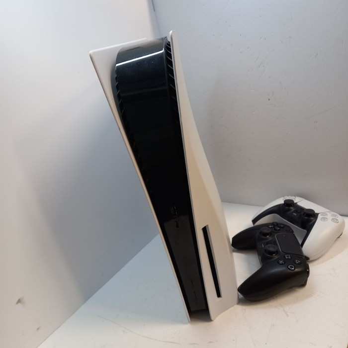 Игровая приставка Sony PlayStation 5 825 Гб
