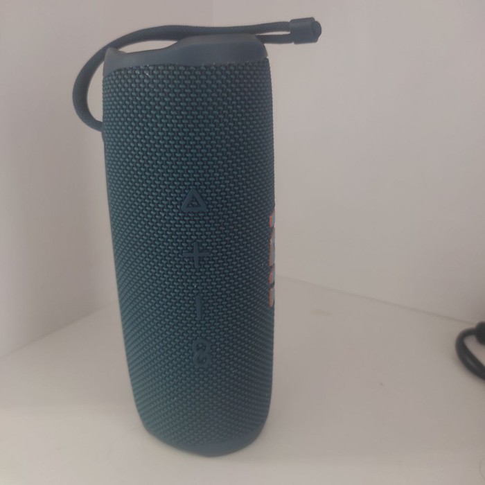 Портативная колонка JBL Flip 6