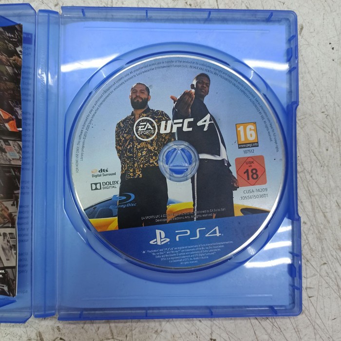 Диск Sony PlayStation 4 UFC4