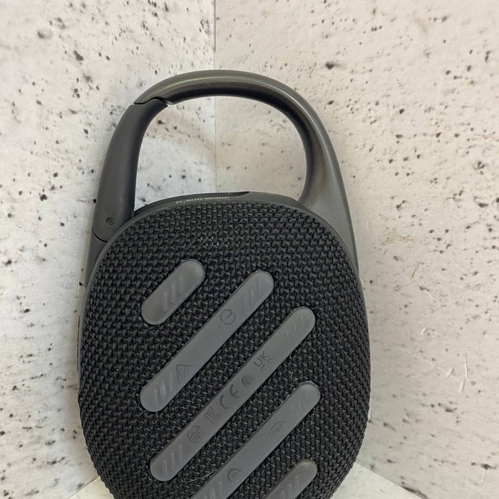 Портативная колонка JBL СLIP5