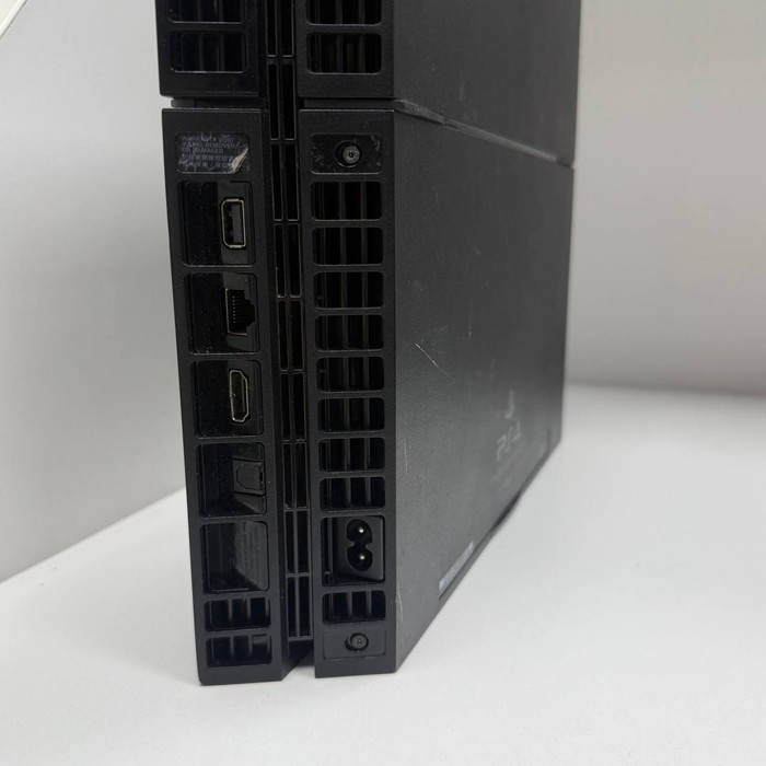 Игровая приставка Sony PlayStation 4 500 ГБ