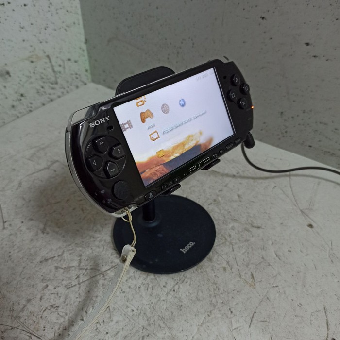 Игровая приставка Sony PSP3006