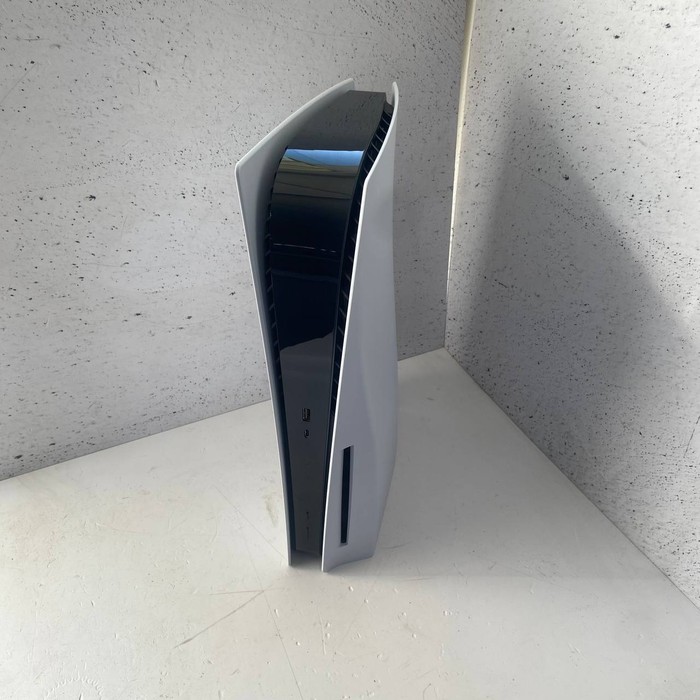 Игровая приставка Sony PlayStation 5 FAT 825 Гб