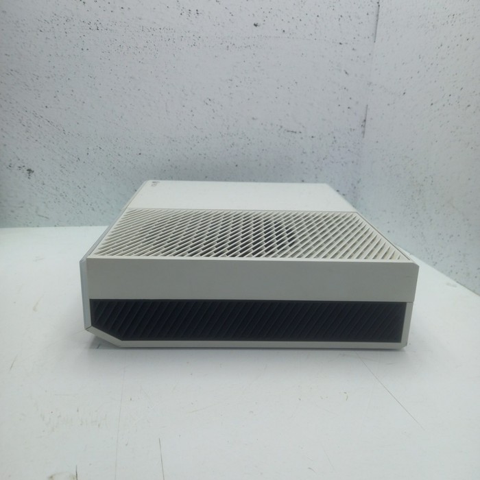 Игровая приставка Microsoft Xbox One 350 ГБ