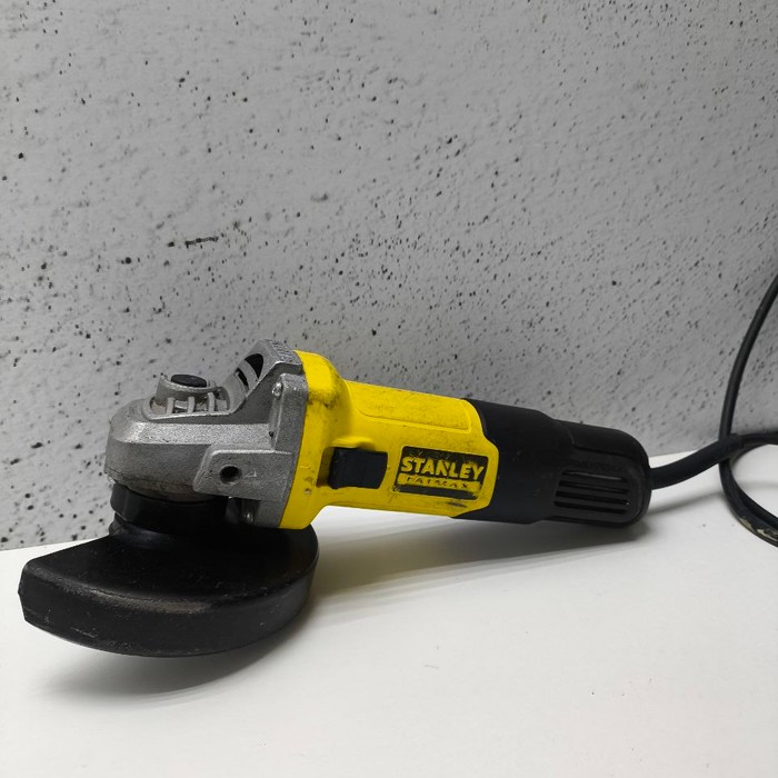 Болгарка Stanley FMEG725