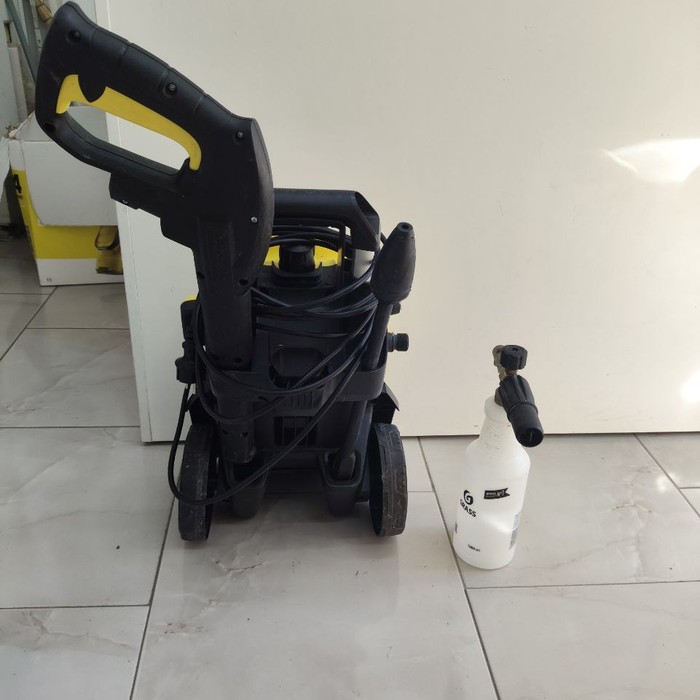 Мойка KARCHER k4 compact