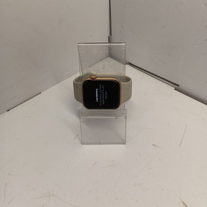 Смарт-часы Apple Watch series SE 44mm